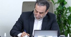 عراقچی: ایالات متحده طی سه سال گذشته ۱۱ میلیارد دلار از محل مالیات‌های مردم آمریکا صرف دفاع موشکی از اسرائیل کرد