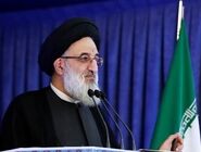 امام جمعه کرج: فناوری هسته‌ای و غنی‌سازی قابل مذاکره نیست