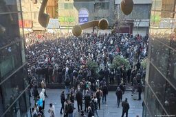 بررسی تجمعاتی که سه‌شنبه در چند دانشگاه رخ داد/ تغییر ۴ مدیر حراست و آزادی دانشجویان بازداشتی