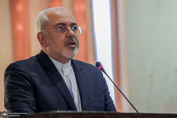 یک مهمان در سمینار کارشناسی ارشد به فضای امن کلاس خیانت کرد
