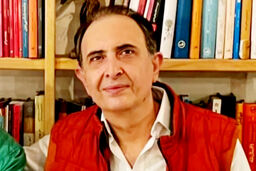 شمایل یک مترجم کلاسیک/در رثای بیژن اشتری
