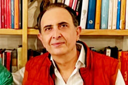 شمایل یک مترجم کلاسیک/در رثای بیژن اشتری