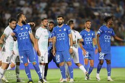 خلاصه بازی استقلال و پیکان 