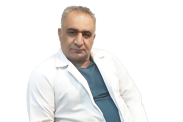 مرتضی فاضلیان فعال سیاسی اصولگرا در استان چهارمحال و بختیاری: دست استاندار زیر ساتور نمایندگان مجلس است