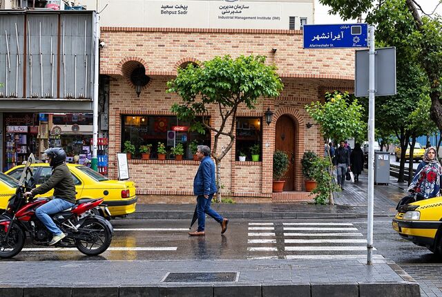 همچنان جدال بر سر مالکیت فضای عمومی