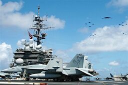 رزمایش مشترک آمریکا، ژاپن و کره جنوبی با حضور بمب‌افکن B-52H برگزار شد