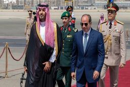 سفر رسمی محمد بن سلمان به قاهره و دیدار با عبدالفتاح السیسی
