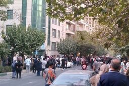 عادی‌سازی خیابان/چرا نمایش توده‌ای به کار سیاست نمی‌آید؟