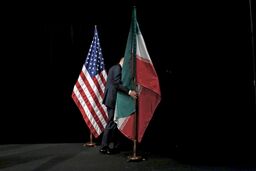رویترز: تهران در حال بررسی پاسخ آمریکا؛ اختلافات قابل‌توجه میان دو طرف پابرجاست