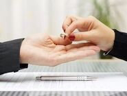 موج بیکاری، ساختار خانواده ایرانی را تغییر داد/ طلاق به دهه دوم زندگی مشترک رسیده است