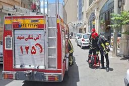 حریق مجتمع تجاری در مشهد بدون مصدوم مهار شد

