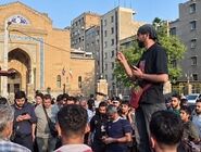احساس داغ بی‌پناهی
