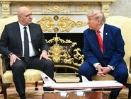 ترامپ مدعی تمایل ایران به مذاکره همزمان با تداوم تنش‌ها شد