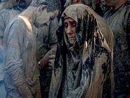 تحلیل جایگاه نمادین آیین «گِل‌مالی» در سوگواری اقوام لر