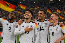 بازی‌های جام جهانی در برابر افراط‌گرایان نژادی