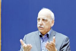 تحلیل حسین عبده تبریزی از چند نرخی بودن ارز در ایران 