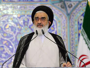 امام جمعه قم: برخی باید از توهم دلبستگی به مذاکرات بی‌حاصل و زیانبار خارج شوند
