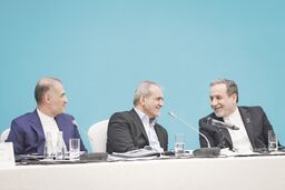 دولت از حملات نهراسد/ارزیابی کارشناسان از مطرح شدن دوباره موضوع مذاکرات و مخالفت تندروها