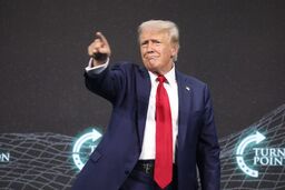 ترامپ اعضا بریکس را تهدید کرد 