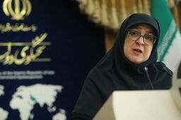 سخنگوی دولت: صدور گواهینامه موتورسیکلت برای زنان منع قانونی ندارد