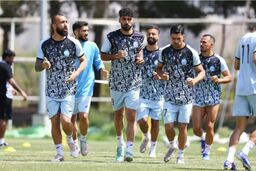 ابهام در نقل‌وانتقالات استقلال به دلیل محرومیت فیفا