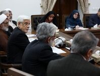 معاون اول در ایستگاه سوزن‌بانی