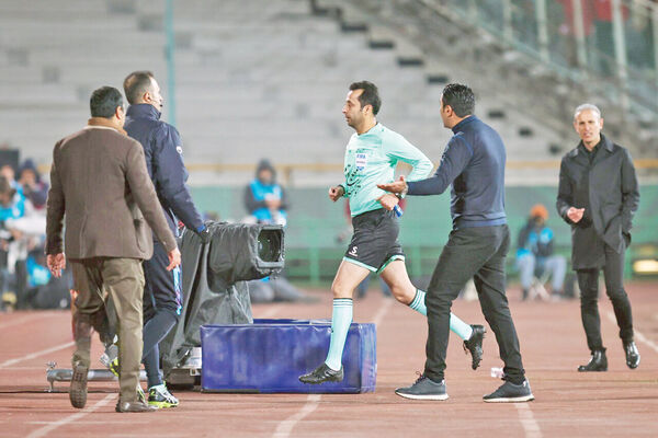 وی‌‏ای‌آر با چاشنی اتهام
