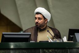 نماینده مجلس: سیاسی‌کاری جریان‌های خاص در مذاکره به نظام ضربه می‌زند