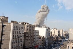 تحلیل تریتا پارسی از تصمیم آمریکا علیه ایران: اشتباه نکنید؛ بمباران دوره‌ای یک کشور، یعنی وارد شدن به یک جنگ بی‌پایان
