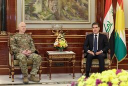 دیدار فرمانده ائتلاف آمریکایی با رئیس اقلیم کردستان عراق