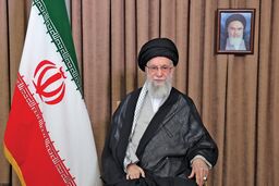 نه جنگ تحمیلی نه صلح تحمیلی/رهبری به تهدیدات ترامپ درباره ورود آمریکا به جنگ با ایران پاسخ دادند