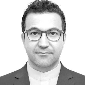 صادق زنگنه