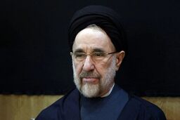 سید محمد خاتمی خواستار اولویت صلح و منافع ملی در تصمیمات حکمرانی شد
