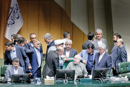 اعتبار قوانین مجلس چنددرصدی/ گفت‌وگو با نمایندگان درباره نقدهای مخالفان مجلس دوازدهم