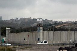 کمیته اسرا: اسیران فلسطینی در معرض سرکوب و بی‌توجهی پزشکی قرار دارند
