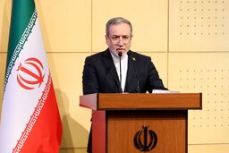 عراقچی: روابط ایران و عمان در حال گسترش روزافزون است