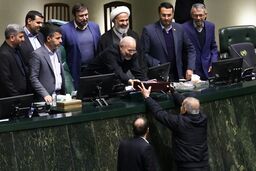 ۱۰ سهامدار بزرگ بودجه/ کسری صندوق بازنشستگی از سال 97 تا امروز 16 برابر شده است